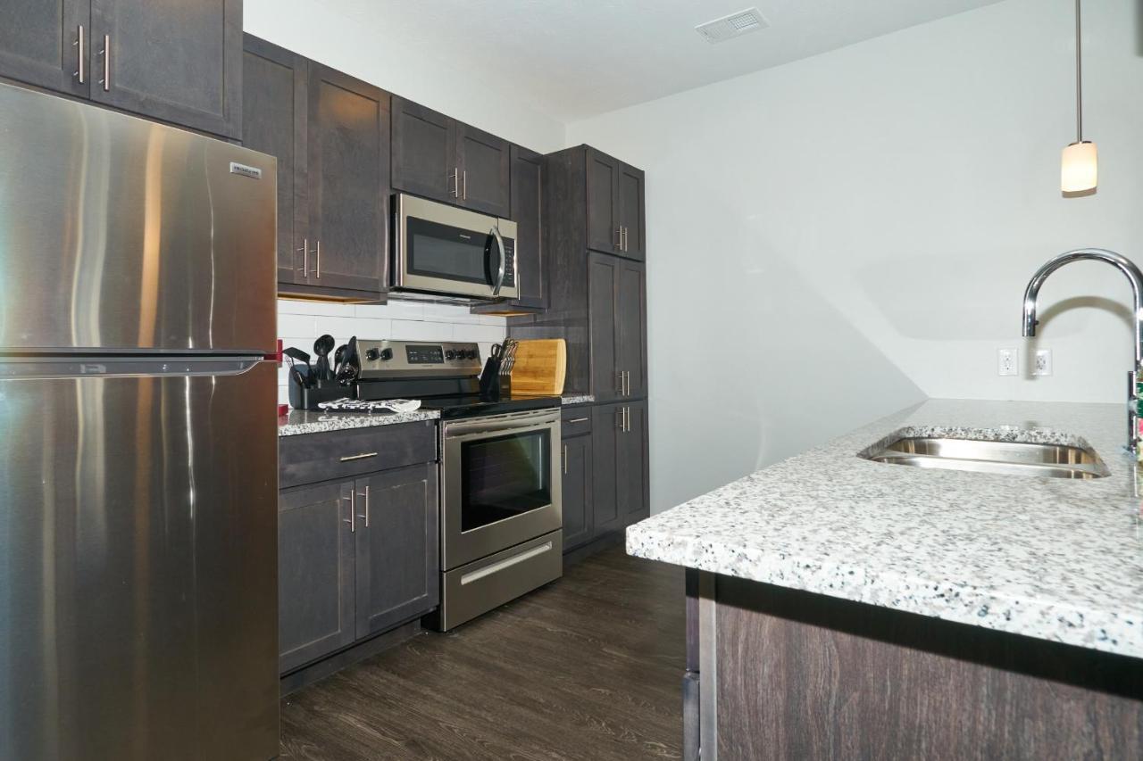 Modern Dwntwn 1 Bdrm Apt Pool Gym Free Parking Indianapolis Exterior foto